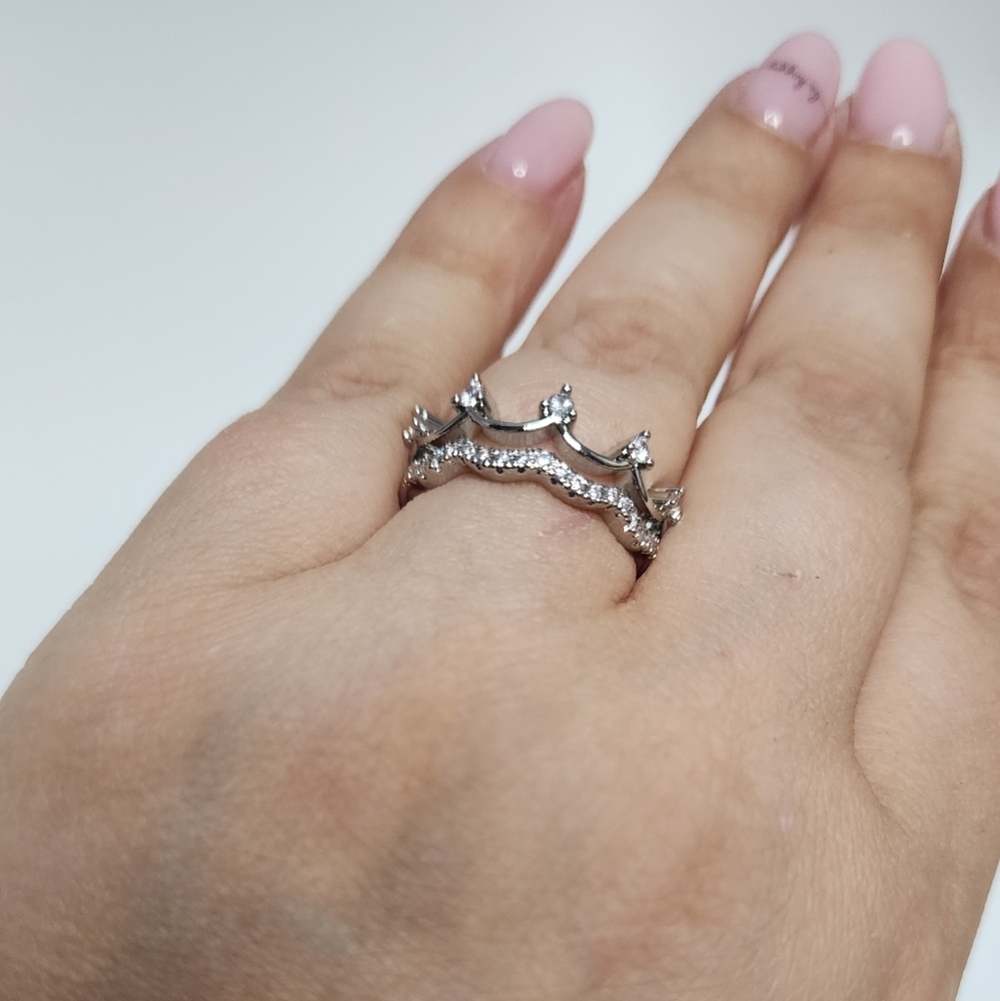 NEW‼️Crown Ring Size 7 - Picture 3 of 4